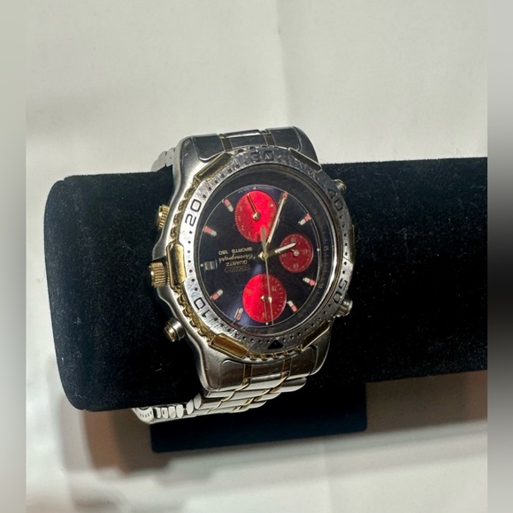 Seiko 7T32-6B89 World Timer Chronograph Quartz Red Blue Dial Men’s Watch - Picture 2 of 11